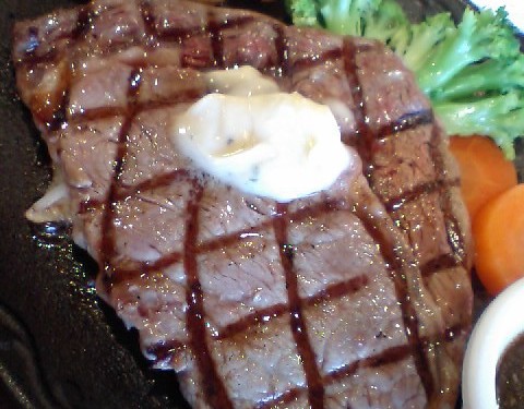 ステーキ＆サラダブッフェ カウカウ（COWCOW／那覇市牧志）