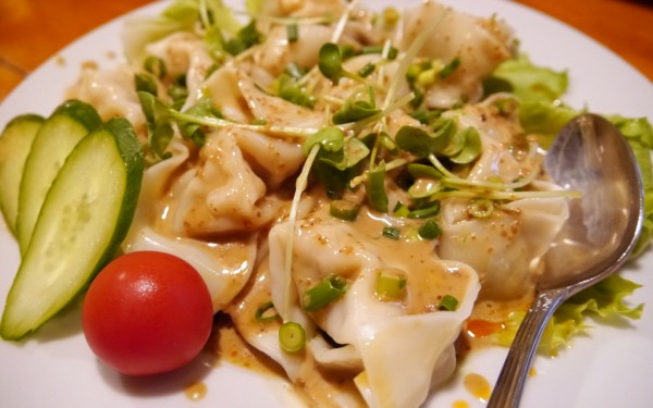 上海家庭料理 上海雲呑 楼(那覇市松山)