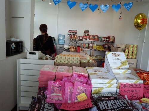 輸入菓子がいっぱい☆ファリーナビアンカ小禄店