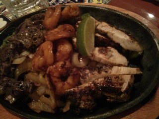 Fajita Trio(Chili’s1号店、嘉手納空軍基地内)