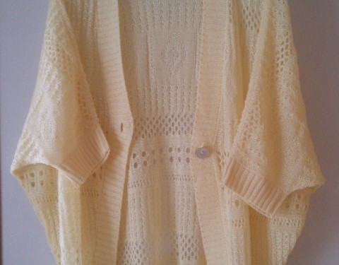 アウトレットモールあしびな～ワンコインでニットカーデをGET！！～