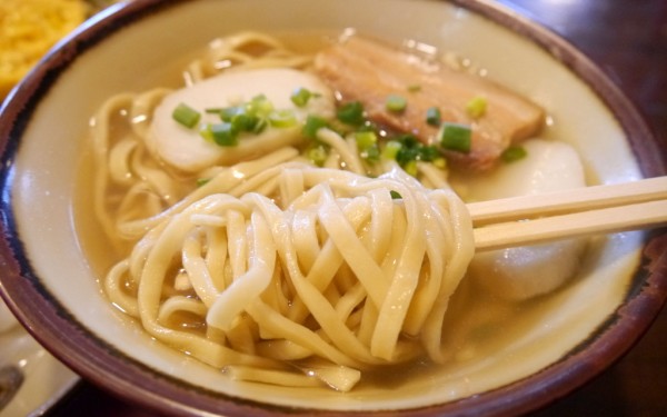 野菜チャンプルーそばセット そば家 鶴小(北谷町)