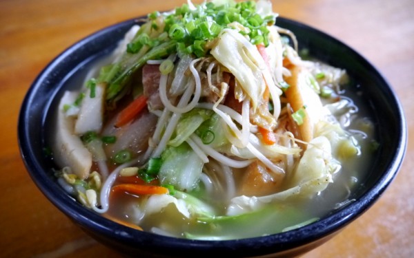 野菜そば 味処まるなが(沖縄市海邦)