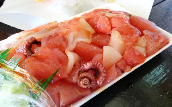 海を眺めながら刺盛♪ いゆの店・海人食堂（都屋漁港）