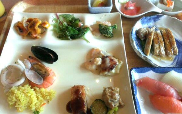 ブリーズベイマリーナ週末ランチバイキング(宮古島)
