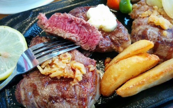 ジャンボステーキ400g ミセスマーコのアメリ感アメリ館3号店(北谷)