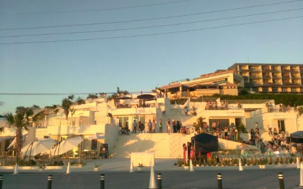 瀬長島ウミカジテラス