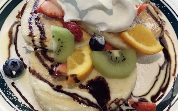 ふわふわパンケーキgram沖縄新都心店