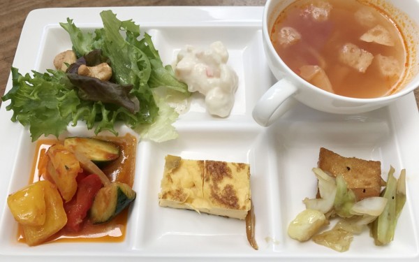 ホテルモントレ沖縄☆プール&ランチプラン(恩納村)