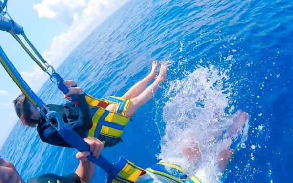 パラセーリング楽しかったです|沖縄旅の思い出フォトコンテスト