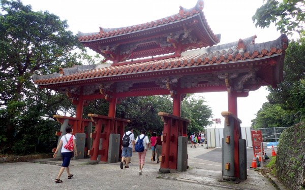 沖縄南部のバスツアーが面白かったです｜沖縄旅の思い出ﾌｫﾄｺﾝﾃｽﾄ