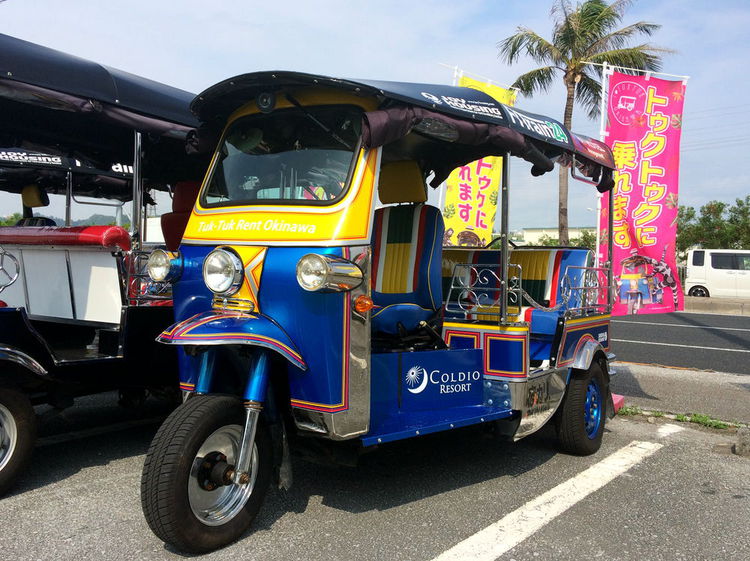 chatan_tuktuk_01