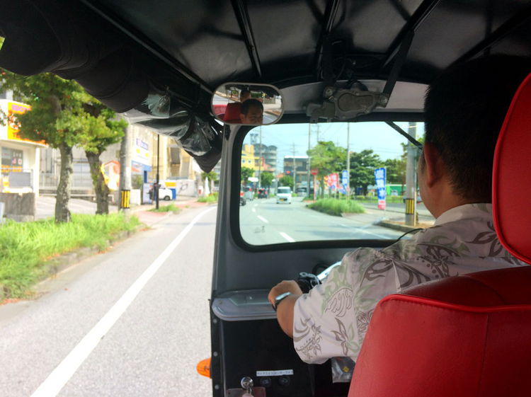 chatan_tuktuk_02