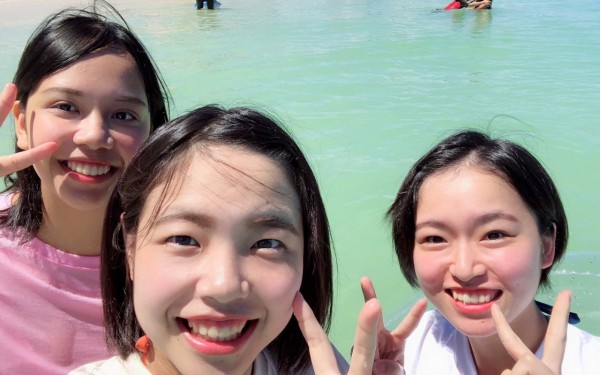 海は透き通っていて砂もサラサラ｜沖縄旅の思い出ﾌｫﾄｺﾝﾃｽﾄ