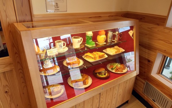 コメダ珈琲糸満店（糸満市）