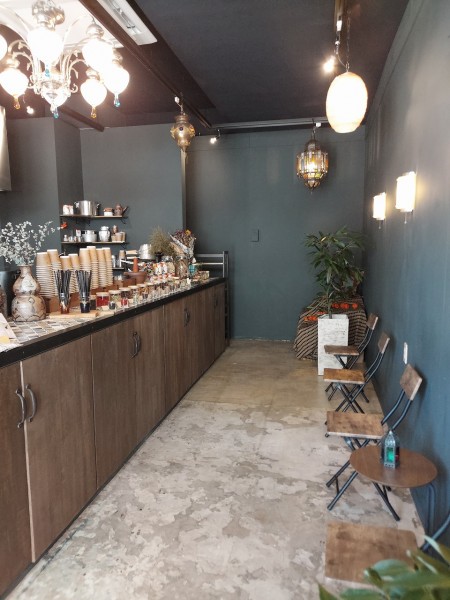 チャイニダス店内