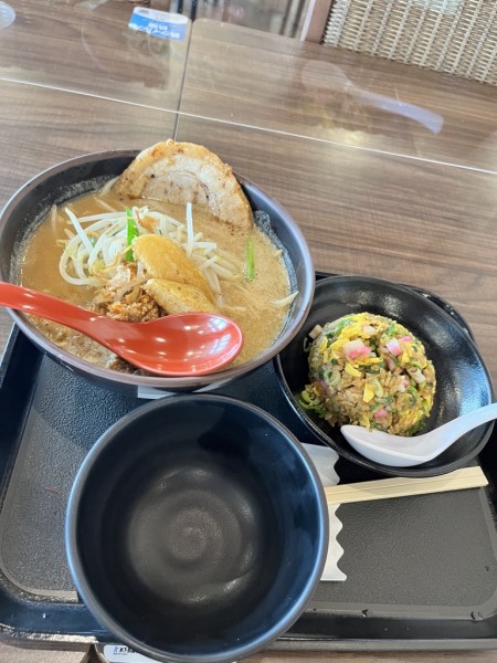 88D2F44C-1898-48CA-A558-17DB001E60C6_1_105_c