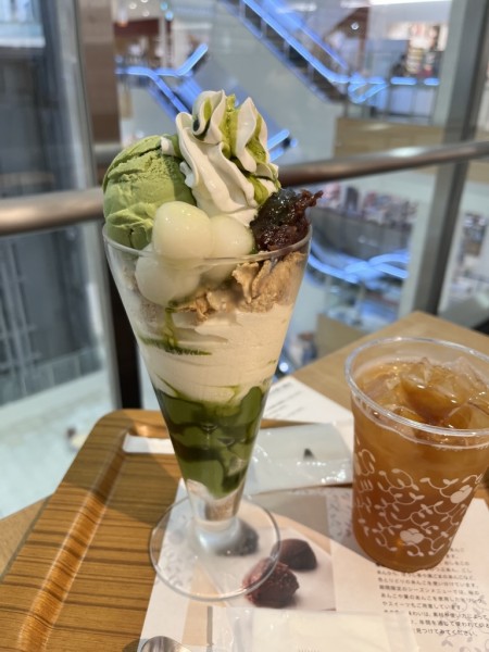 95B30A22-870F-45C5-BF5B-5940E34783A9_1_105_c