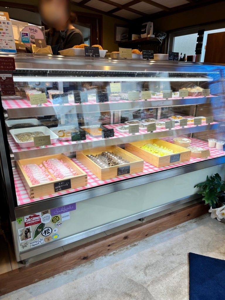 いなり屋ゴン店内