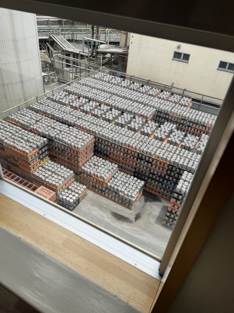 出来上がったビールの樽