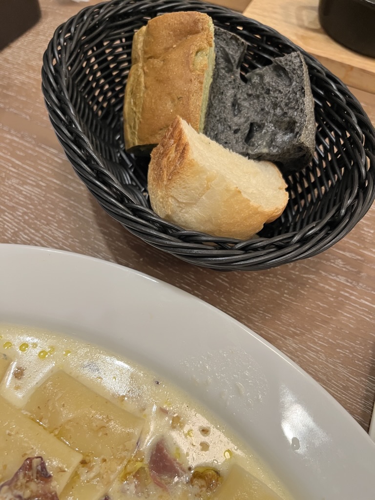 BEC4996A-F955-4F37-B066-E928BAC7ECFA_1_105_c