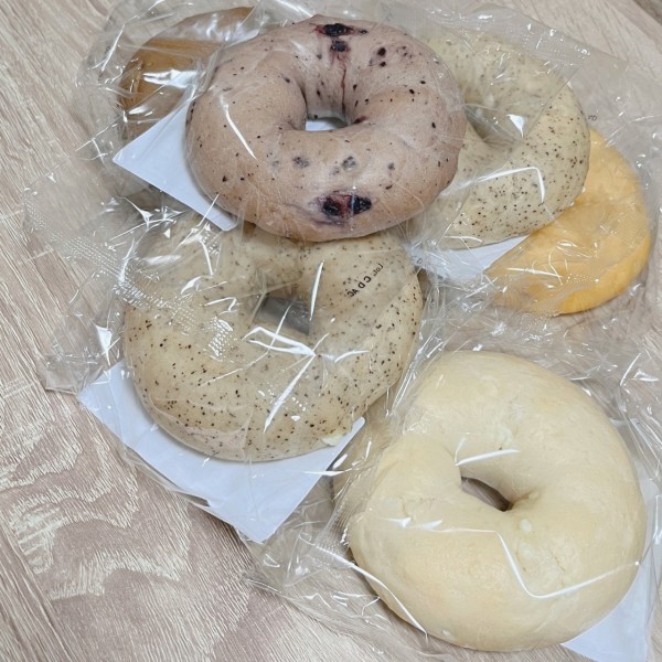 2E5E2EE5-89FE-4D62-B743-85323BB0CABC