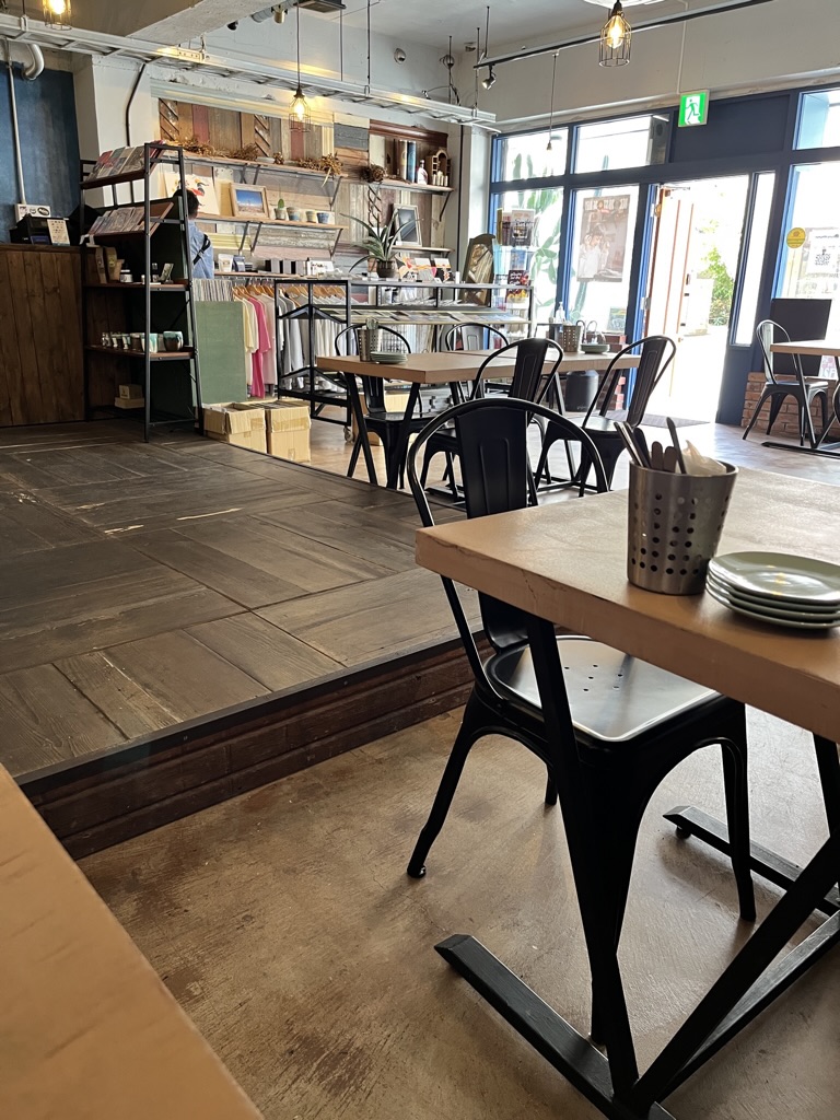 F986CDE5-84F0-4719-9AC8-B7B57E261B67_1_105_c