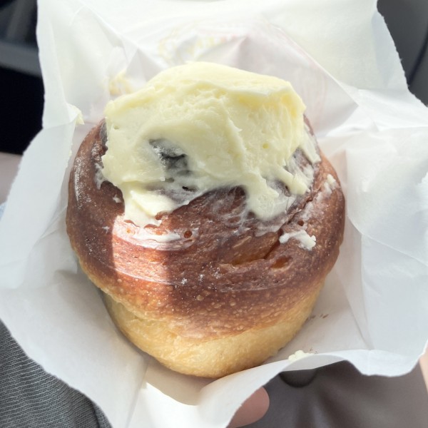 サカエマチのシナモンロール