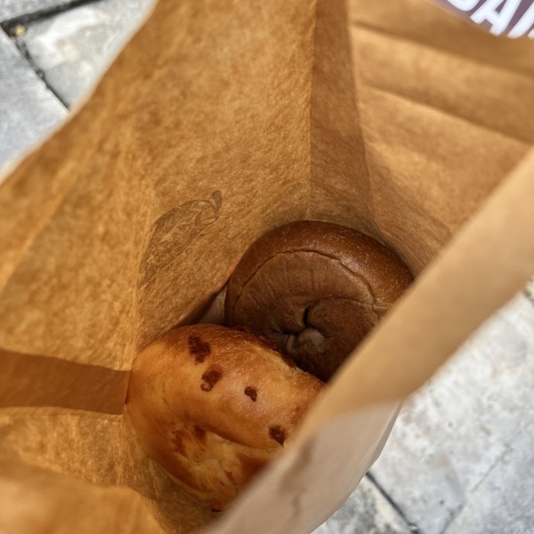 7C06EFDE-904D-4F7E-AC6A-745A956E56EE_1_105_c