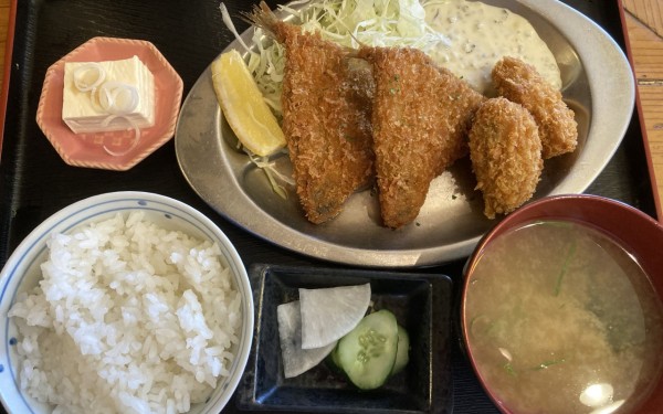 大衆ろばた焼酒場 足立屋のランチ(宜野湾)