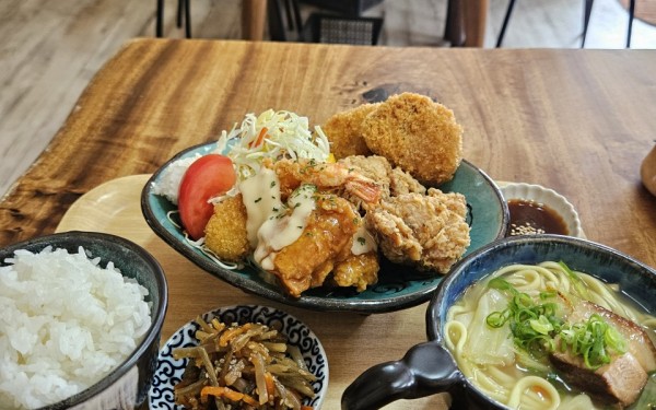 お弁当と食堂の店 ひるぎ食堂 八重瀬町