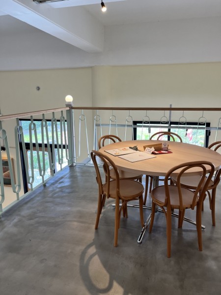 レストランリリー店内の席